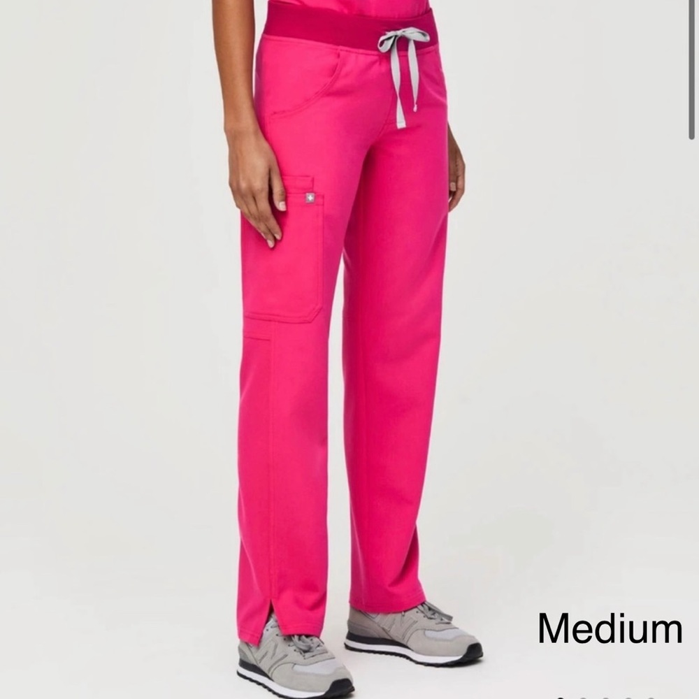 Figs Shocking Pink Kade (Medium)